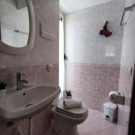 U Curtigghiu Чефалу