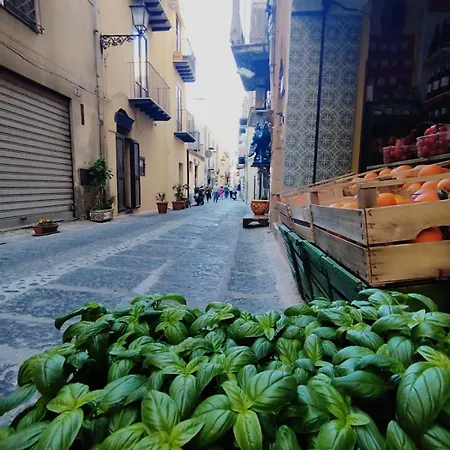 Апартаменти U Curtigghiu Чефалу